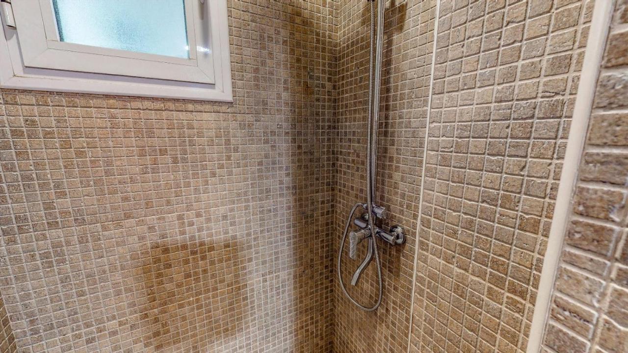 Holisplace- Lovely Apartment In Downtown Аликанте Экстерьер фото